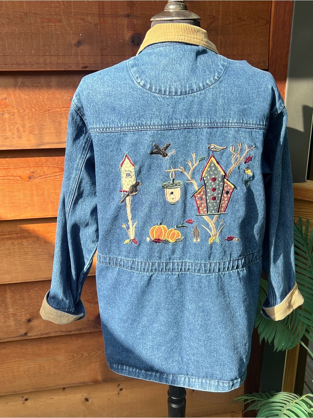 Vintage Denim Embroidered autumn Jacket with Corduroy Collar - Blue - Picture 4 of 8
